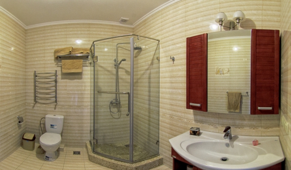 bathroom-in-standard-room-2.jpg