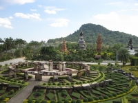 Парк в Тайланде, 2013 г.